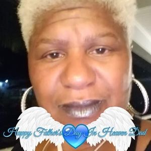 Meet your Posher, Desiree